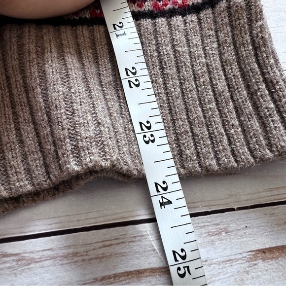 Talbots Wool Blend Fair Isle Cardigan in Red Green and Tan size Small - Picture 14 of 14